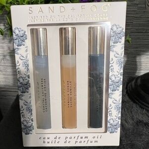 Sand + Fog parfum oil  - Blue, Cream, Black